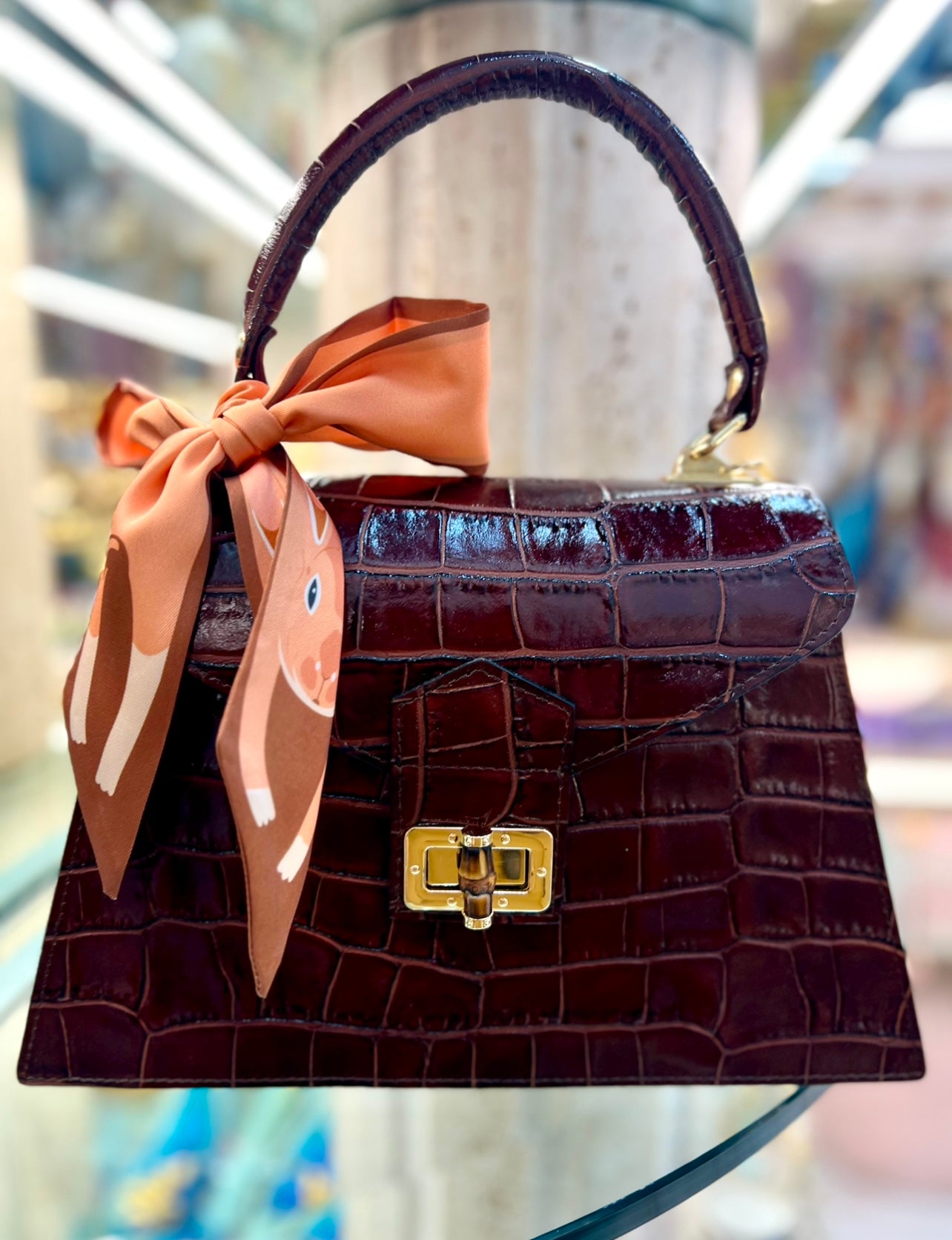 Bag first,style follows