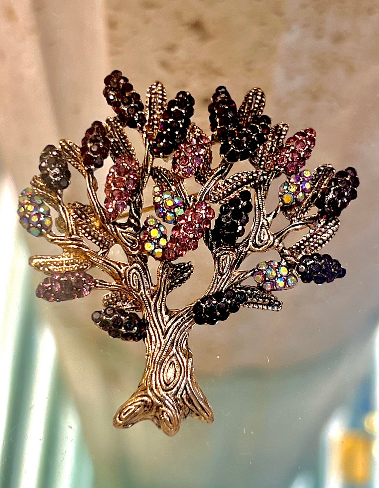 Luxury brooch