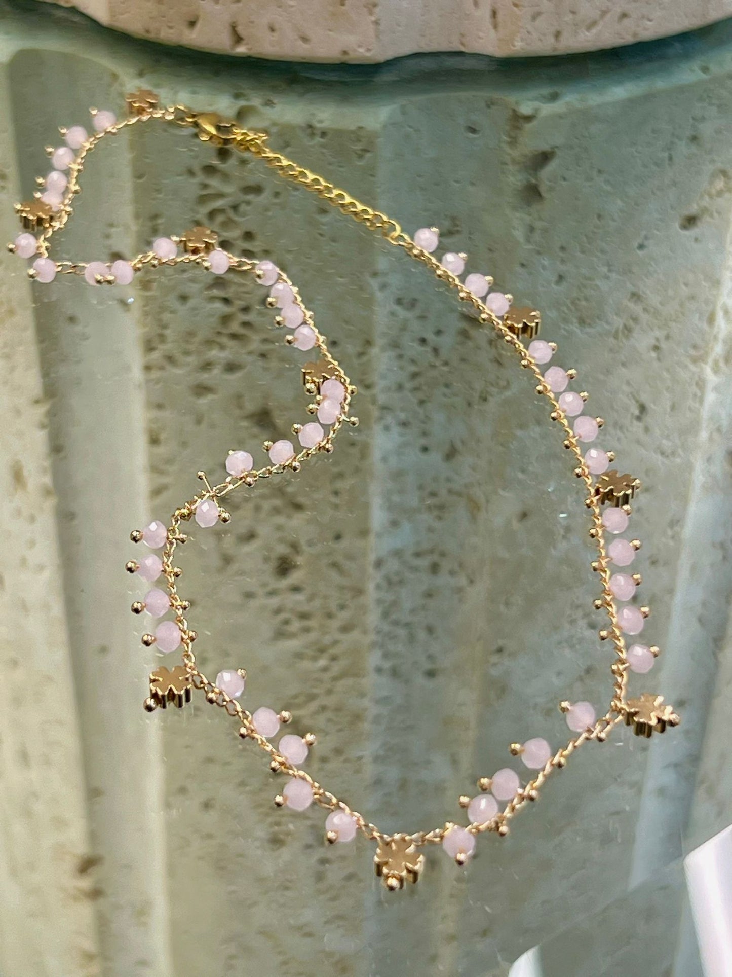 Collana rosa pallido in cristallo opal